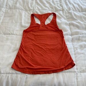 Vuori Tank Top